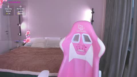 alic_black online show from 09/26/25, 12:14