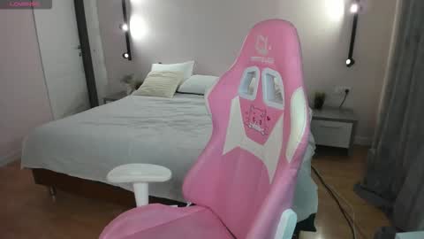 alic_black online show from 10/04/25, 12:30