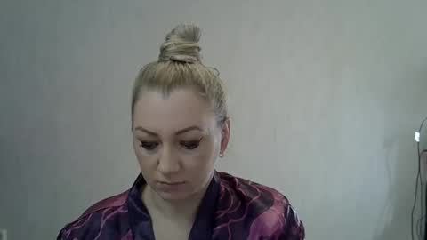 alice175 online show from 04/28/26, 09:25