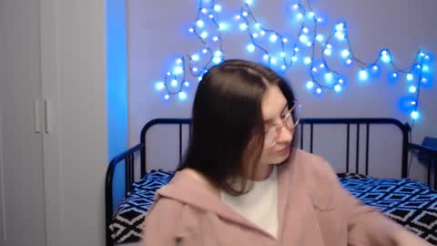 Snapshot of alice_________________________ chatting on 12/18/24, 10:24 Alice online show from 12/18/24, 10:24