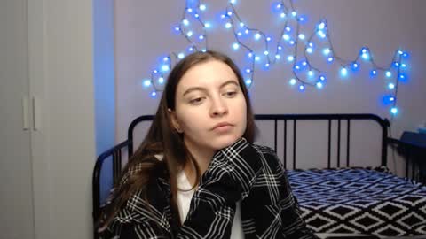 Snapshot of alice_________________________ chatting on 12/21/24, 10:08 Alice online show from 12/21/24, 10:08