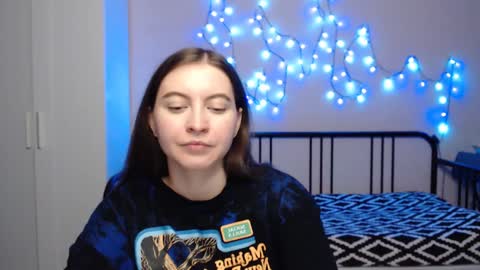 Snapshot of alice_________________________ chatting on 01/08/25, 06:20 Alice online show from 01/08/25, 06:20