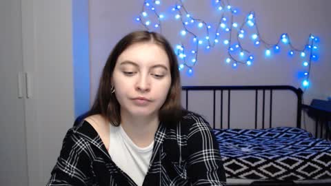 Snapshot of alice_________________________ chatting on 01/09/25, 11:02 Alice online show from 01/09/25, 11:02