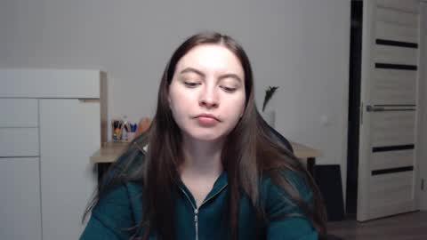 Snapshot of alice_________________________ chatting on 02/26/25, 08:33 Alice online show from 02/26/25, 08:33