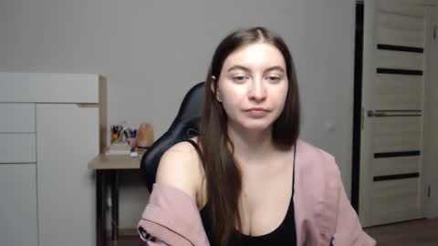 Snapshot of alice_________________________ chatting on 03/05/25, 07:49 Alice online show from 03/05/25, 07:49