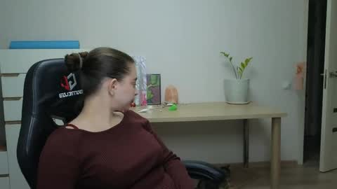 Alice online show from 04/16/26, 09:39