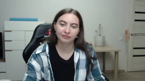 Alice online show from 07/16/26, 05:08