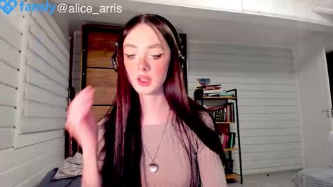 Alice Aris online show from 02/26/26, 03:22