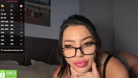 Snapshot of alice_bane chatting on 11/08/25, 11:03 A R Y A T I A online show from 11/08/25, 11:03