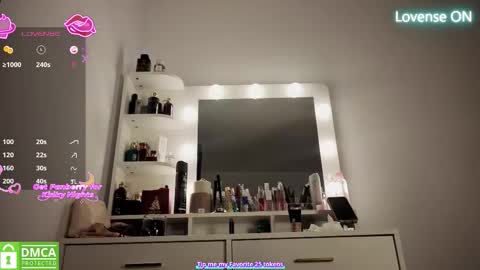 A R Y A  T I A online show from 02/17/26, 07:53