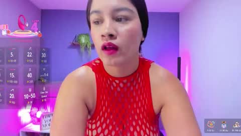 alice_brookss_ online show from 12/03/25, 12:36