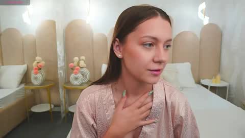 Alice in Wonderland  online show from 03/17/26, 05:27