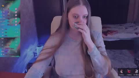 Snapshot of alice_dreamgirl_ chatting on 01/08/25, 07:24 Alice 3 online show from 01/08/25, 07:24