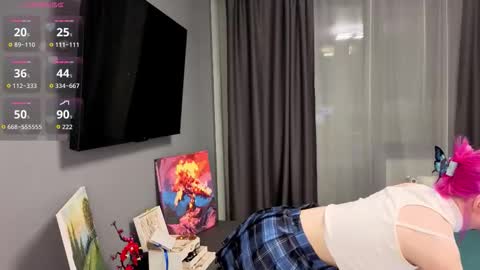 Snapshot of alice_in_chaturland_ chatting on 03/06/26, 02:35 Alice online show from 03/06/26, 02:35