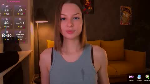 Snapshot of alice_karenina chatting on 12/01/25, 03:00 Alice online show from 12/01/25, 03:00