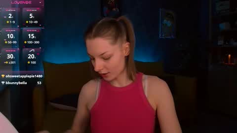 Snapshot of alice_karenina chatting on 12/05/25, 02:20 Alice online show from 12/05/25, 02:20