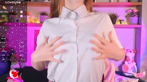 Snapshot of alice_langley chatting on 12/04/24, 03:10 Alice 3 online show from 12/04/24, 03:10