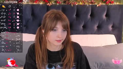 Snapshot of alice_langley chatting on 01/31/25, 03:00 Alice 3 online show from 01/31/25, 03:00