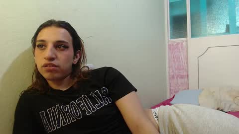 Snapshot of alice_magnus chatting on 02/06/25, 06:35 alice online show from 02/06/25, 06:35