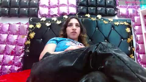 Snapshot of alice_magnus chatting on 10/22/25, 02:39 alice online show from 10/22/25, 02:39