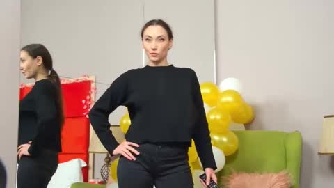 AliceMunro online show from 02/12/25, 05:26