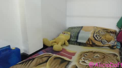 Alicia Aldara online show from 03/15/26, 04:40