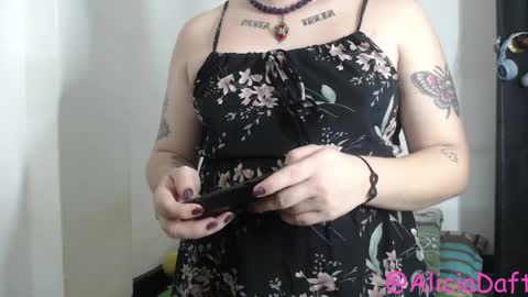 Alicia Aldara online show from 04/13/26, 08:09