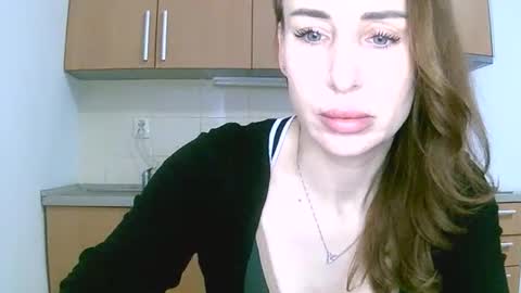 Snapshot of alice_sewx chatting on 03/26/26, 09:15 Alice Sewx online show from 03/26/26, 09:15