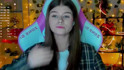 Snapshot of alice_tails chatting on 11/07/25, 09:59 Alice online show from 11/07/25, 09:59