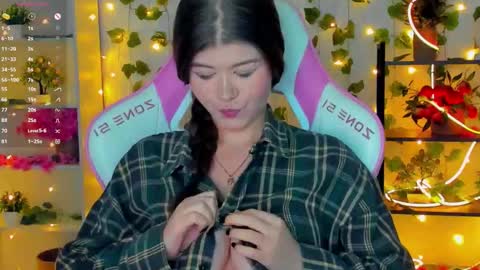 Snapshot of alice_tails chatting on 11/17/25, 11:10 Alice online show from 11/17/25, 11:10