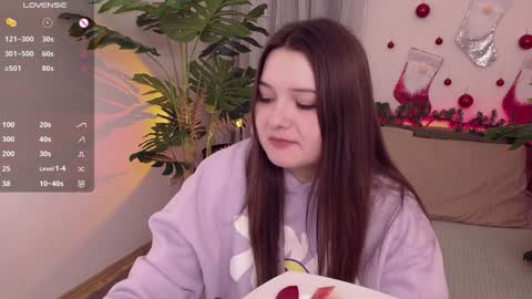 Alice  online show from 12/26/24, 04:04