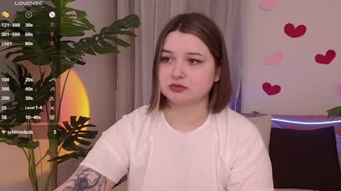 Alice  online show from 02/04/25, 06:49