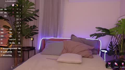 Alice  online show from 03/01/25, 06:54