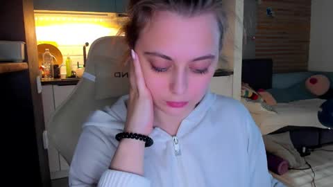 Alice online show from 03/30/26, 10:05