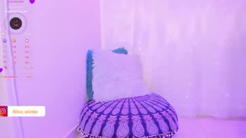 Alice  online show from 12/03/24, 12:24