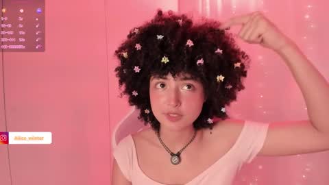 Alice  online show from 11/19/25, 06:19