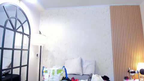 Alice and Asia online show from 05/11/26, 07:33