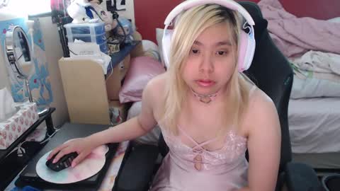 Snapshot of alicebambolats chatting on 09/30/25, 12:59 Alice Bambola online show from 09/30/25, 12:59