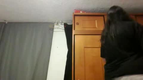 Juli   online show from 05/17/26, 01:14