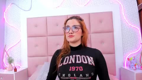 Snapshot of alicecarvajal chatting on 04/16/26, 03:07 Alice online show from 04/16/26, 03:07