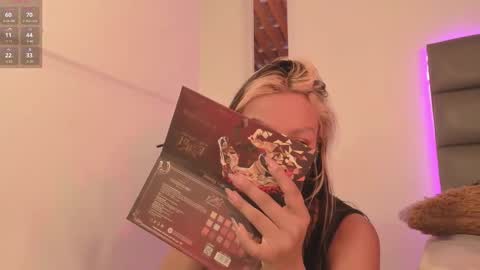 Alice  online show from 11/11/25, 11:43