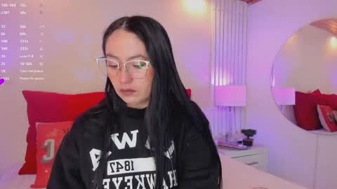 Alice Corner online show from 11/21/25, 11:53