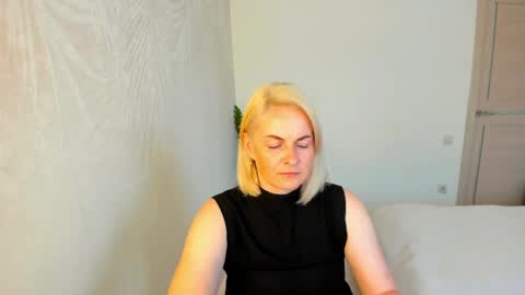 Alicee online show from 05/31/26, 02:13