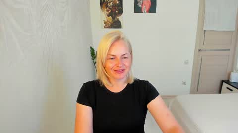Snapshot of alicee__grace chatting on 07/12/26, 09:33 Alicee online show from 07/12/26, 09:33
