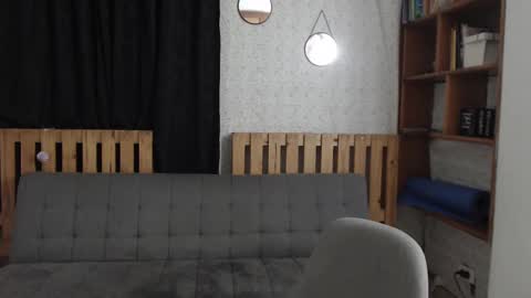 alicee_logan_ online show from 02/15/25, 05:19