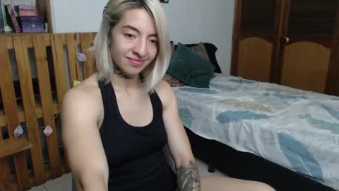 alicee_logan_ online show from 05/09/26, 01:00