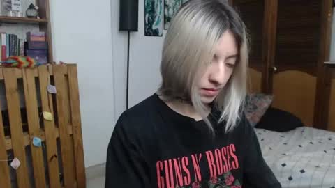 alicee_logan_ online show from 07/10/26, 01:43