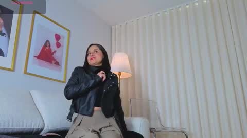 Aleja  online show from 03/17/26, 11:35