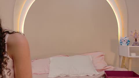 alice online show from 03/28/26, 06:40