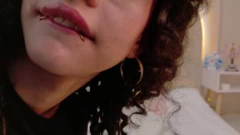 alice online show from 04/16/26, 09:39